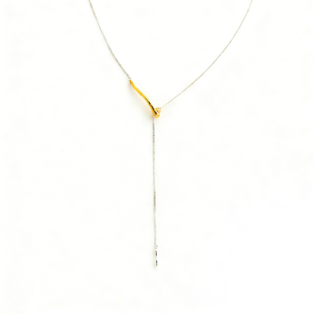 Minimalist Color-Block Sweater Chain